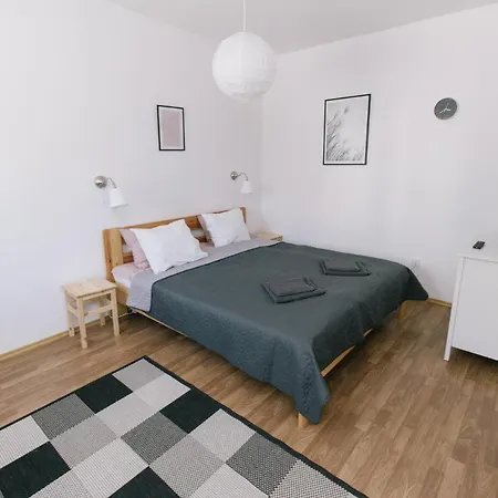 Alle Bed & Breakfast Keszthely